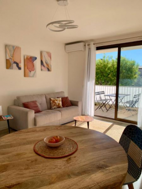 2 pièces, moderne et lumineux avec piscine en résidence privée